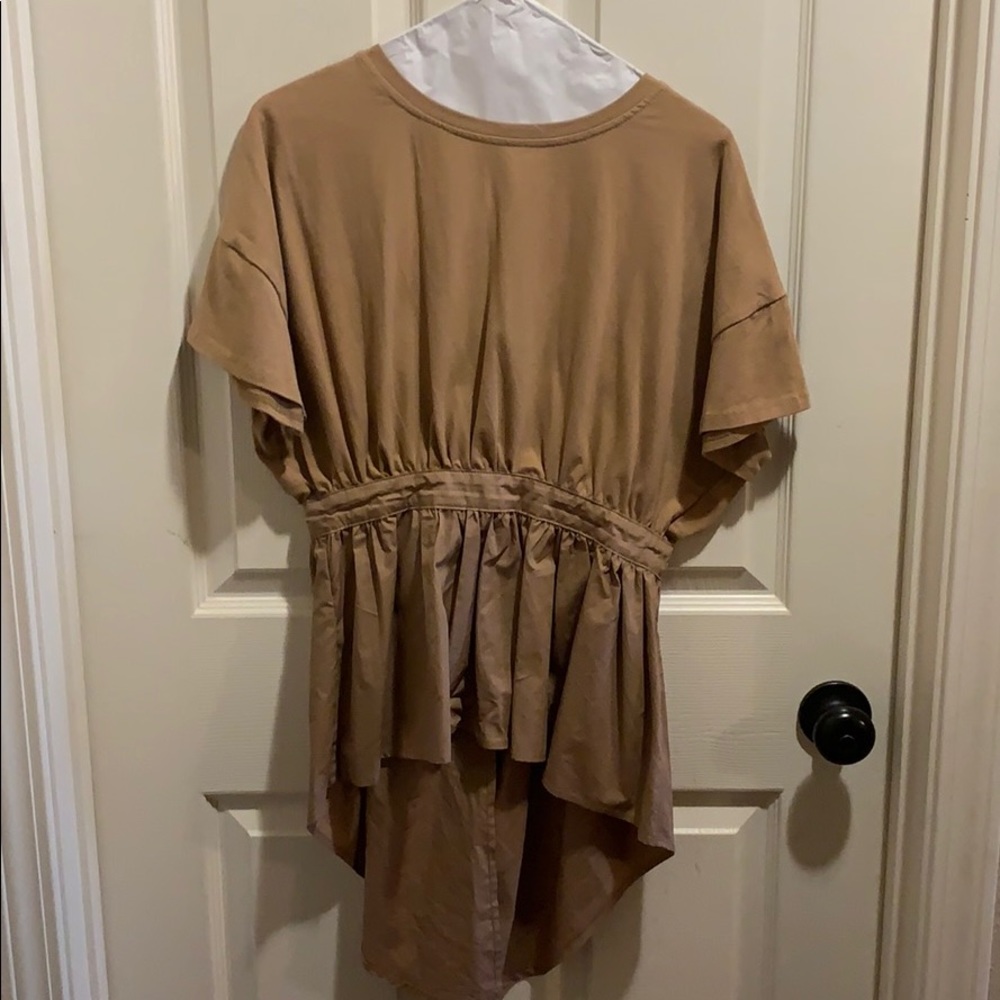 Cute tan top